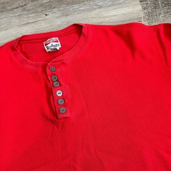 Vintage Marlboro long sleeve button henley shirt. Red color mens XL - Picture 2 of 4